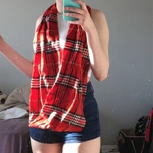 Red infinity scarf
